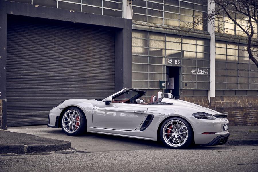  Porsche 718 Spyder (982) 2020 года  (AU) (фото 23 из 40)